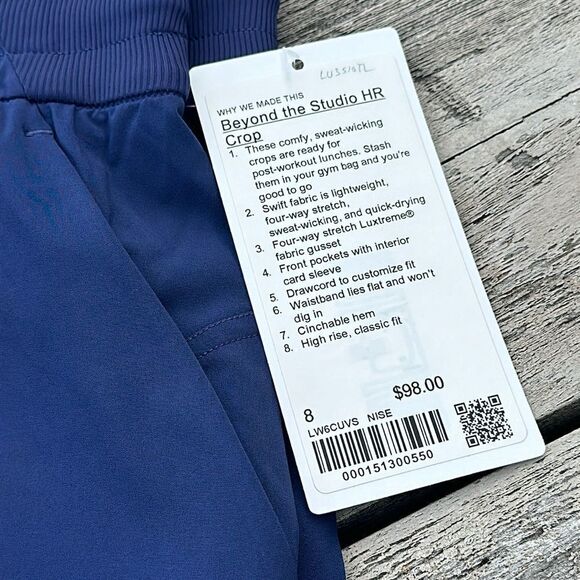 Lululemon Beyond the Studio Crop size 8 Night Sea NWT 🌊 25" - Picture 2 of 6